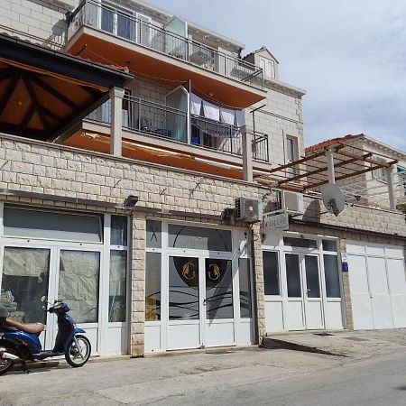 Apartment Jasmina Дубровник Екстериор снимка