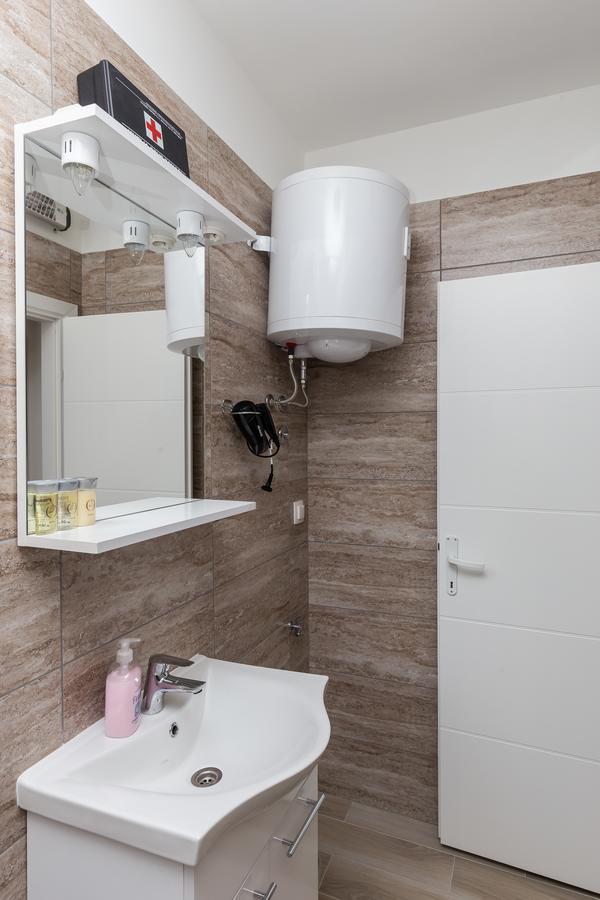 Apartment Jasmina Дубровник Екстериор снимка